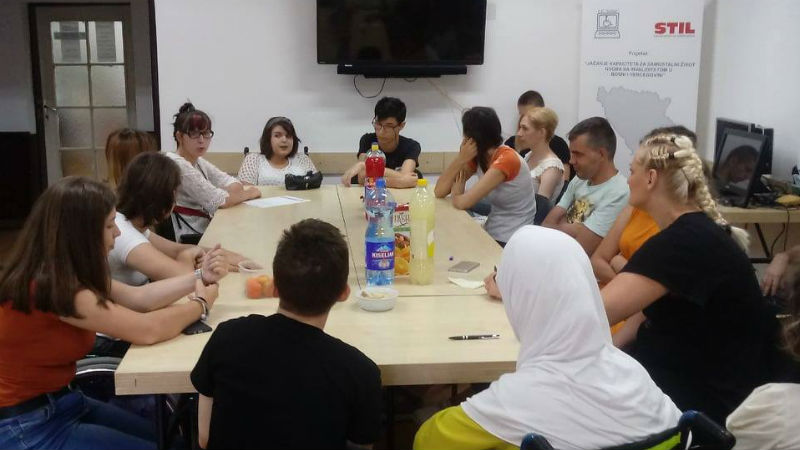 Slika 1. Partnerska organizacija Informativni centar za osobe sa invaliditetom „Lotos Slika 1. partnerska organizacija informativni centar za osobe sa invaliditetom „lotos