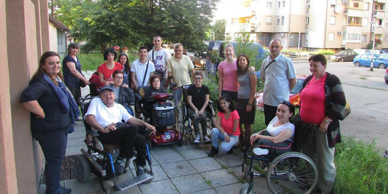 Slika 1. Studijska posjeta Banja Luci maladih osoba sa invaliditetom iz Tuzlanskog kantona, 17. i 18. maj 2017.