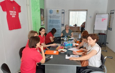 Slika nastala tokom devetog sastanka u okviru mentorskog programa u porstorijama Koalicije OOSI regije Doboj