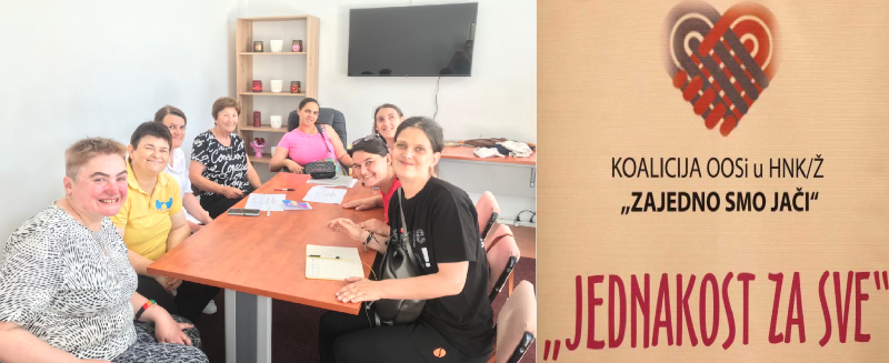 Na slici su u lijevom dijelu članice Foruma ŽSI HMK i Jasminka Rebac tokom jedne od radionica realizovanih u 2023. godini a u desnom dijelu je naziv, logo i slogan Koalicije OOSI HNK Na slici su u lijevom dijelu članice Foruma ŽSI HMK i Jasminka Rebac tokom jedne od radionica realizovanih u 2023. godini a u desnom dijelu je naziv, logo i slogan Koalicije OOSI HNK