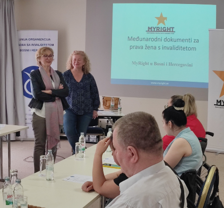 Na slici su predstavnice MyRight BiH i učesnice i učesnici Konferencije